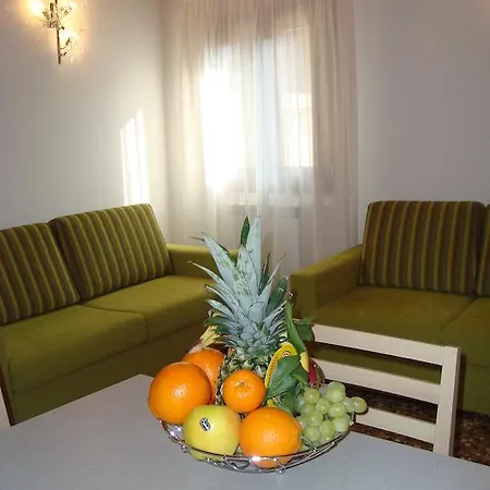 Ca' Pierre Apartamento *